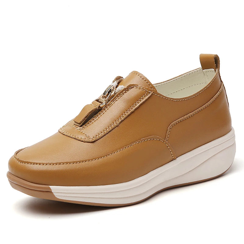 Women's Sports Shoes